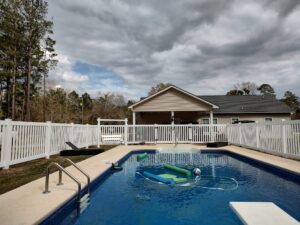 Town & Country Vinyl Fence